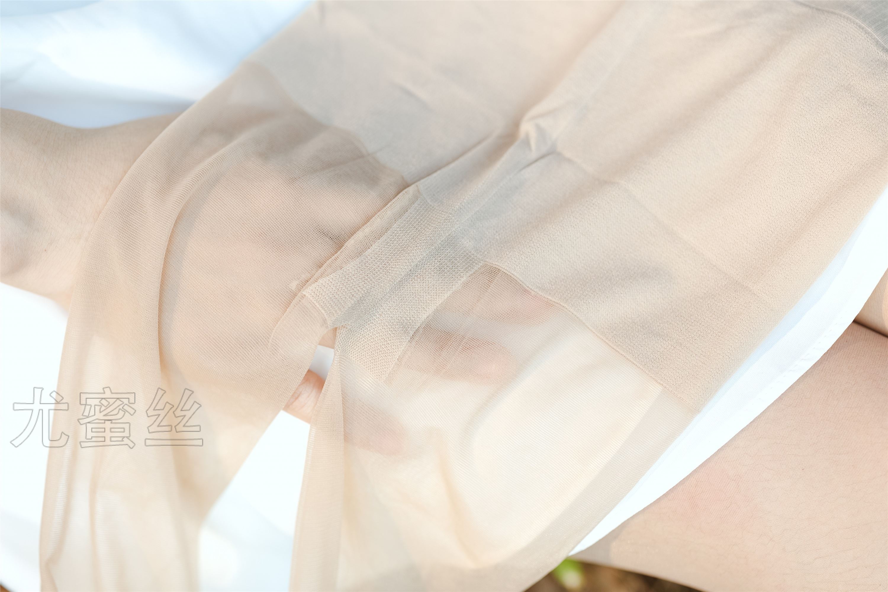 尤蜜丝 穿搭写真 NO.075